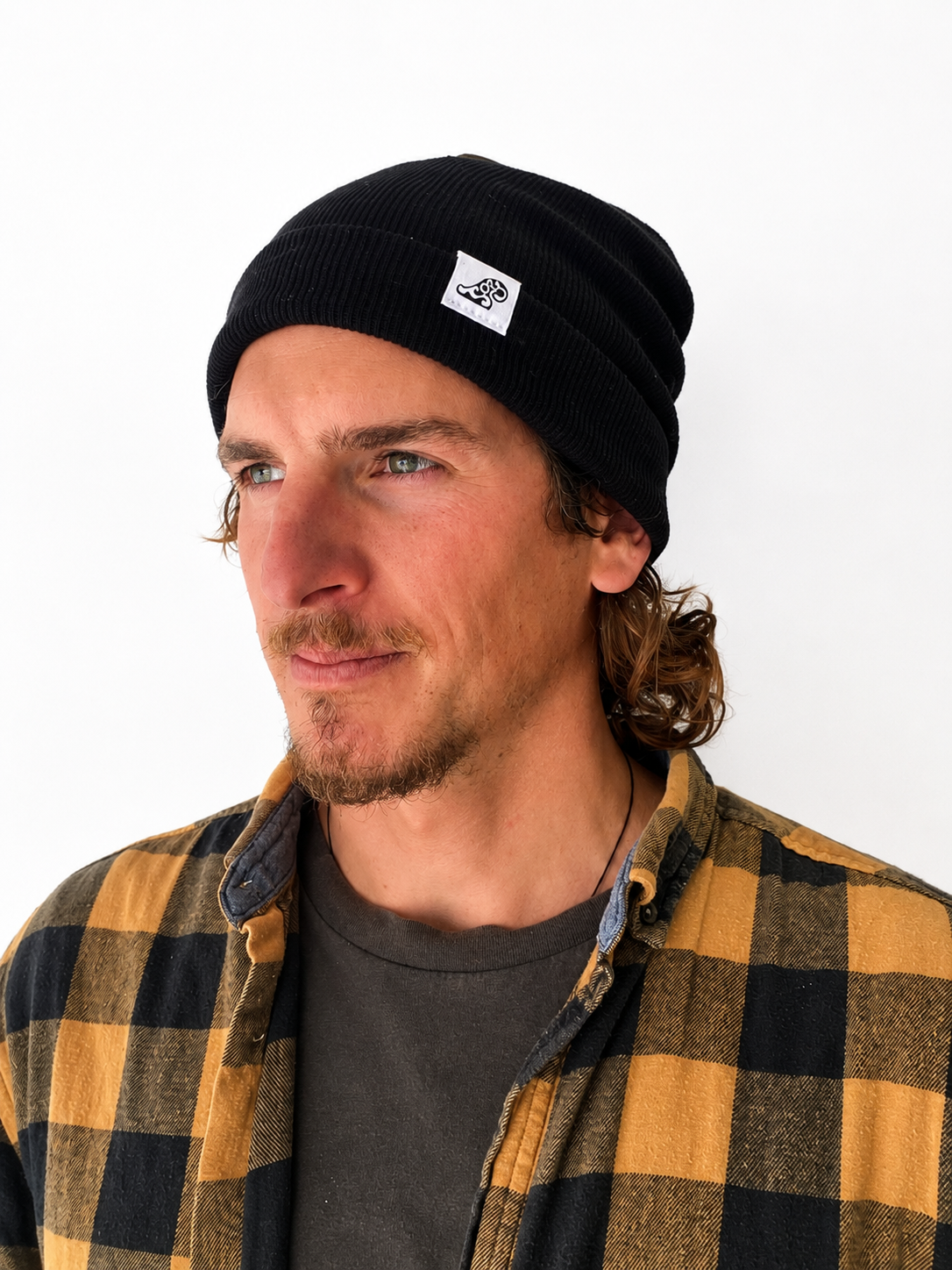 Black beanie