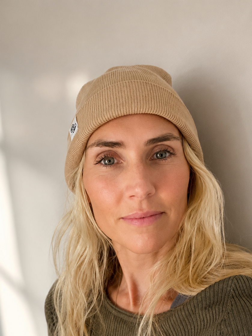 Oat beanie